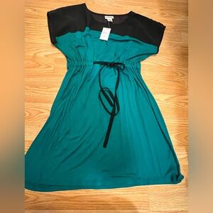 Motherhood maternity shirt - new with tags